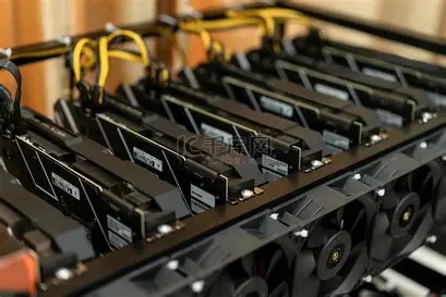 Mining farm with sustainable energy practices